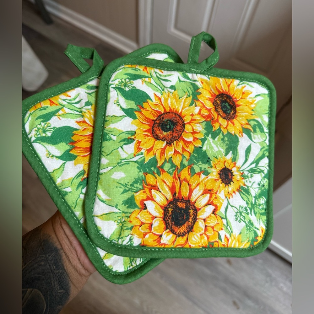 Pot holders